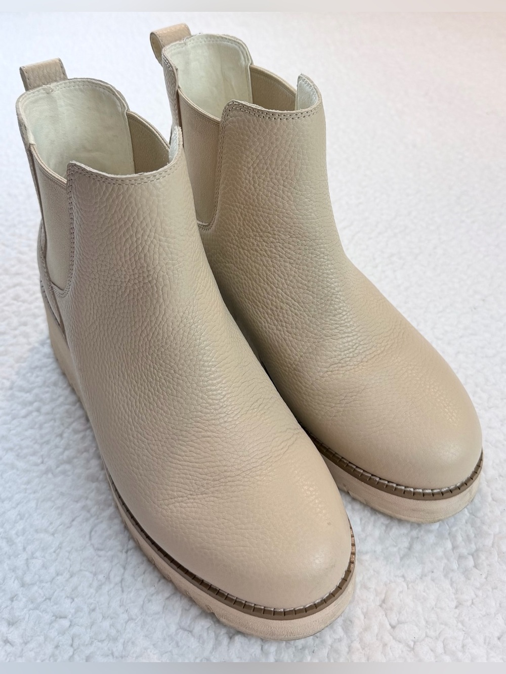 COLE HAAN • Zerogrand Beige/Cream Pebble Leather Chelsea Wedge Ankle Booties, 7 - Picture 11 of 16